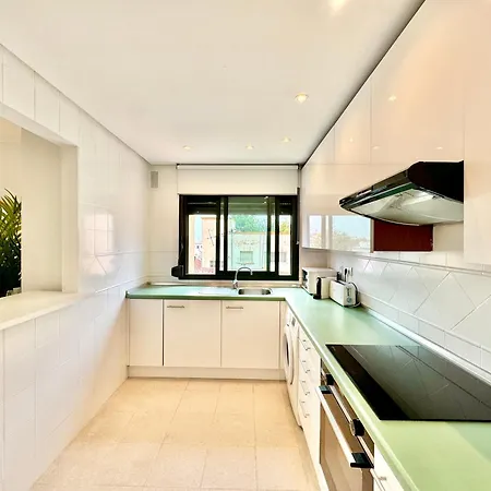 Διαμέρισμα Rs 12 Luxury Center Of - Eaw Homes