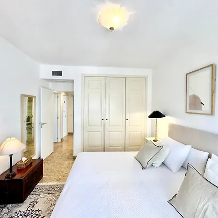 Rs 12 Luxury Center Of - Eaw Homes