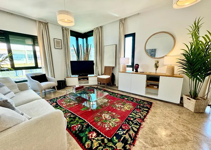 Appartement Rs 12 Luxury Center Of - Eaw Homes