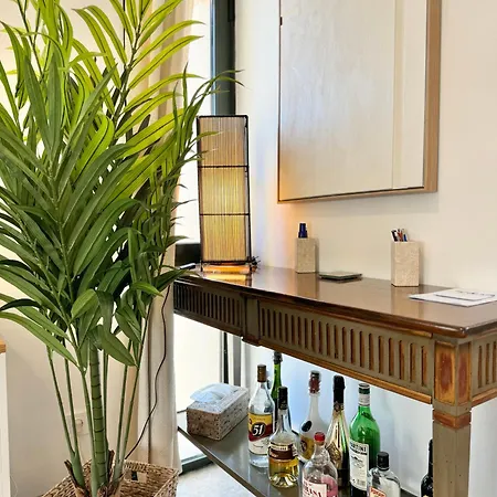 Rs 12 Luxury Center Of - Eaw Homes Apartment Marbella